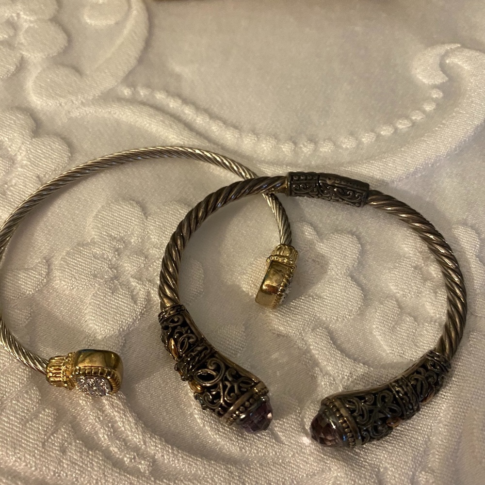 costume jewelry